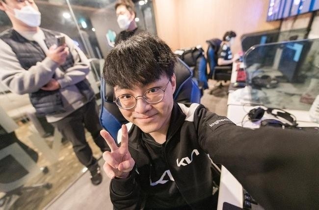 包含XL险胜DK，Clid绝境逆转的词条