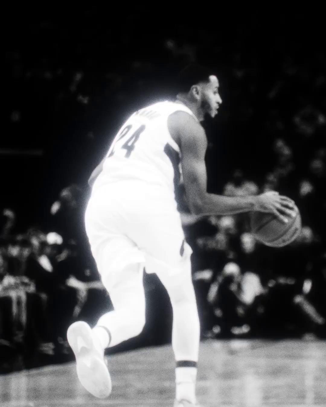 关于开拓者逆转绝杀!惊险战胜对手登顶西部的信息 关于开拓者逆转绝杀!惊险战胜对手登顶西部的信息