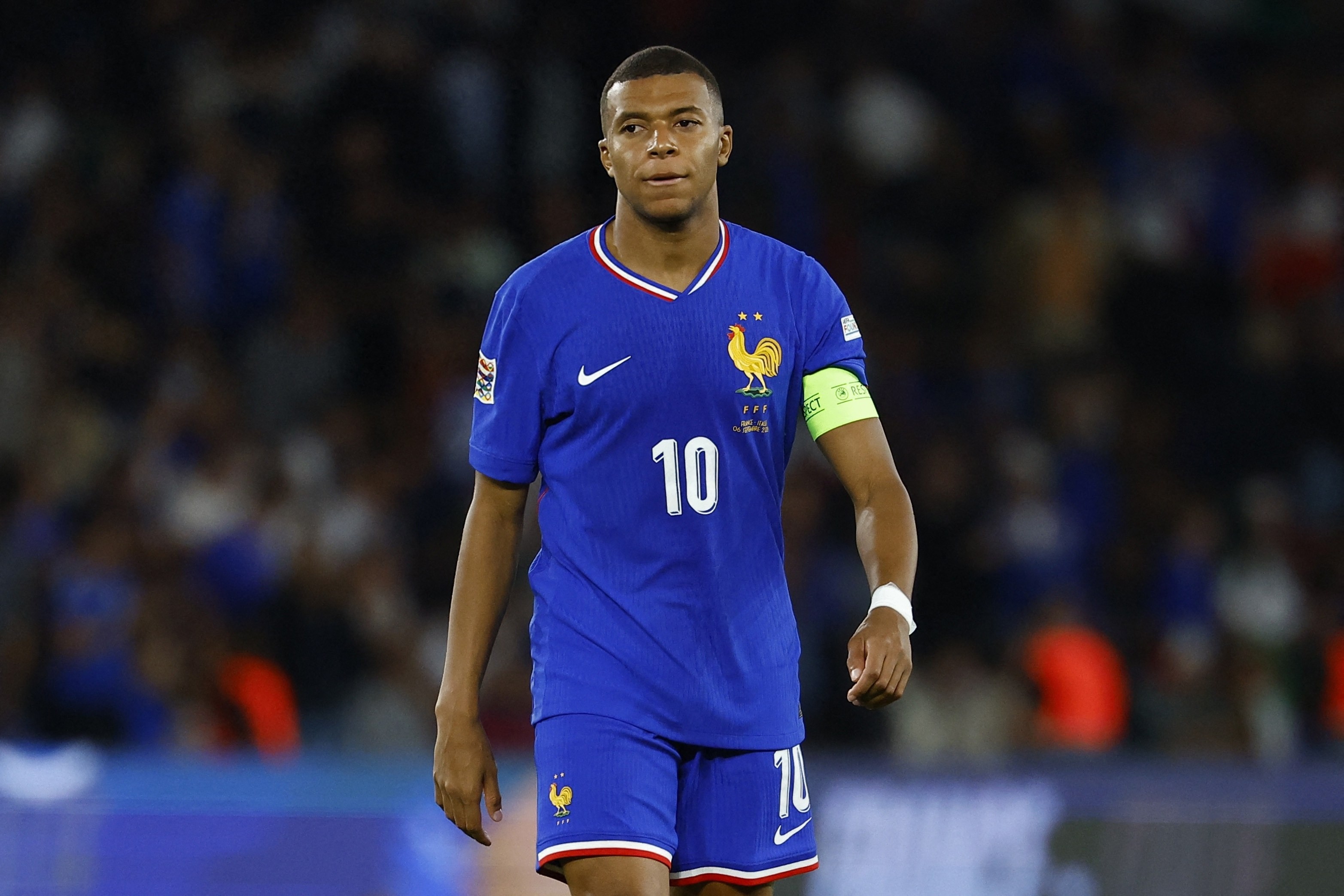 法兰克福球员表现出色，帮助球队逆转战局