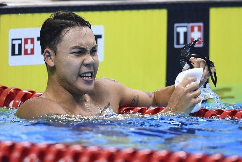 南极运动员初登奥运赛场，赢得掌声