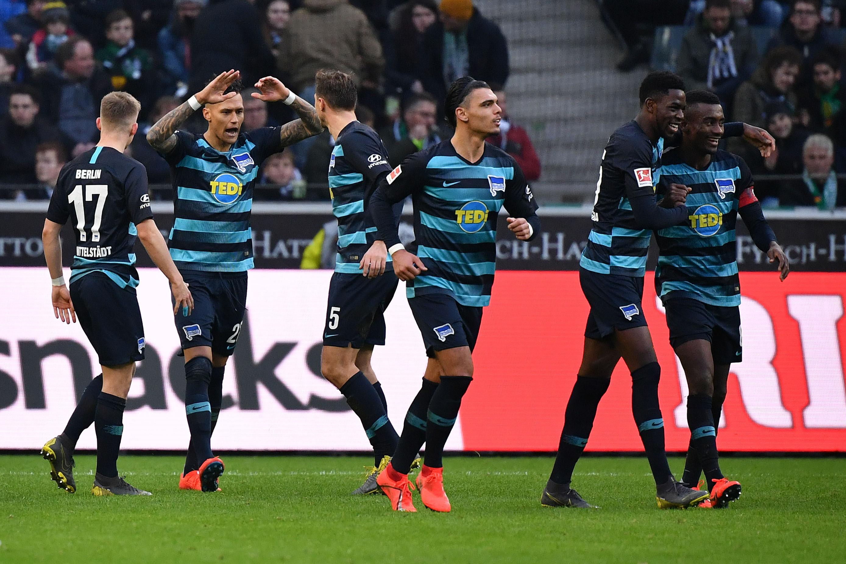 包含柏林赫塔士气高昂,迎接下一场比赛的词条 包含柏林赫塔士气高昂,迎接下一场比赛的词条