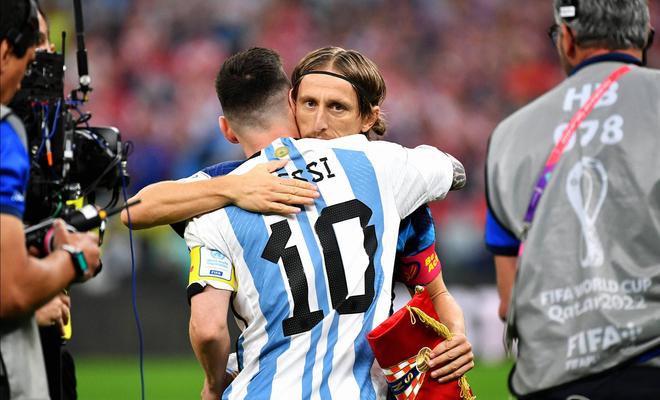 关于克罗地亚碾压墨西哥，哈兰德高光表现的信息