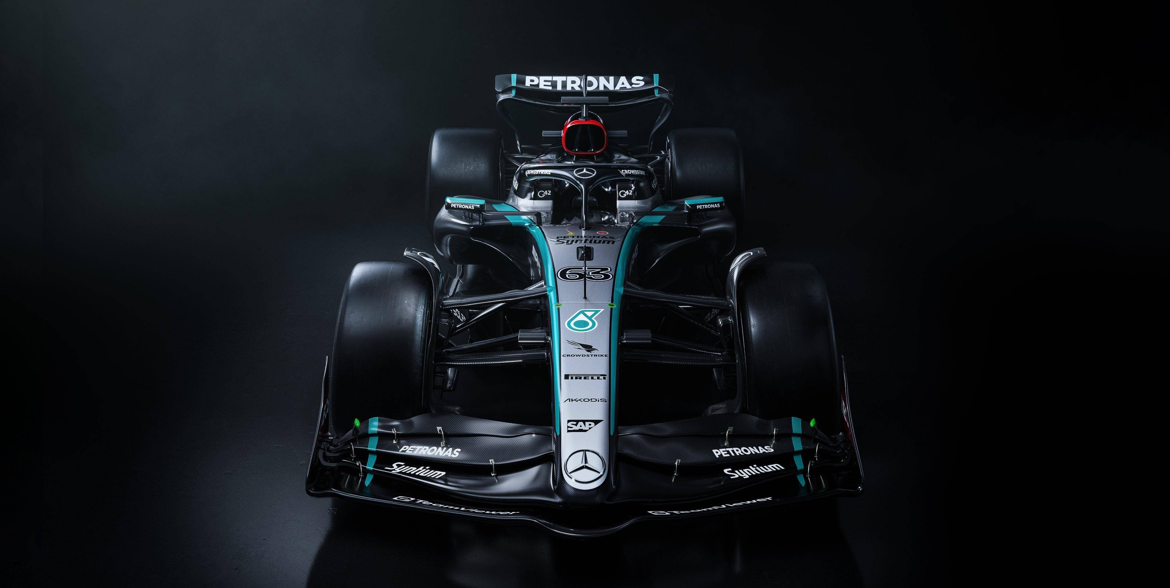 包含雷诺车队险胜威廉姆斯，拉塞尔带队取胜的词条