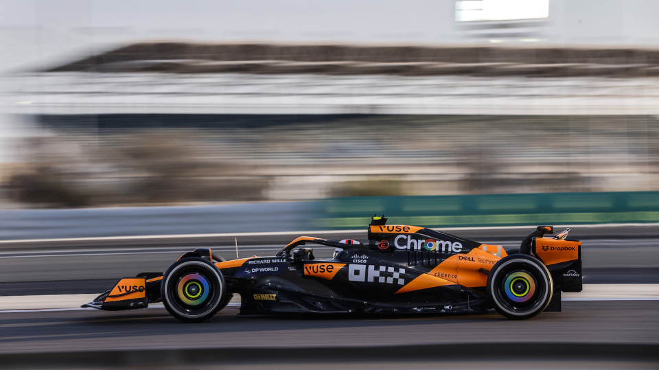 雷诺车队横扫阿斯顿马丁，维斯塔潘状态火热的简单介绍