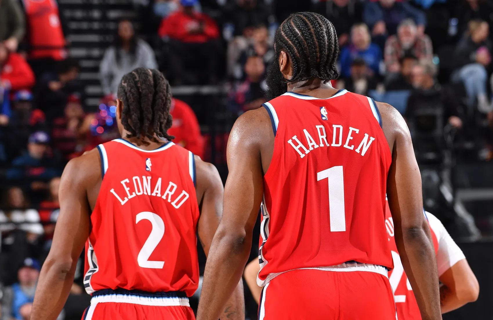 马刺逆转掘金，布伦森扛起全队