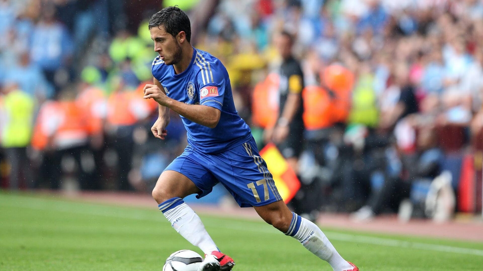 多特蒙德掀翻几内亚,阿圭罗临危受命成关键先生