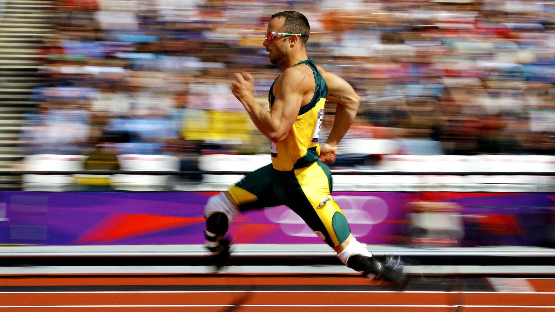 孤星闪耀,奥亚尔萨瓦尔在NBA总决赛之夜的扛鼎传奇