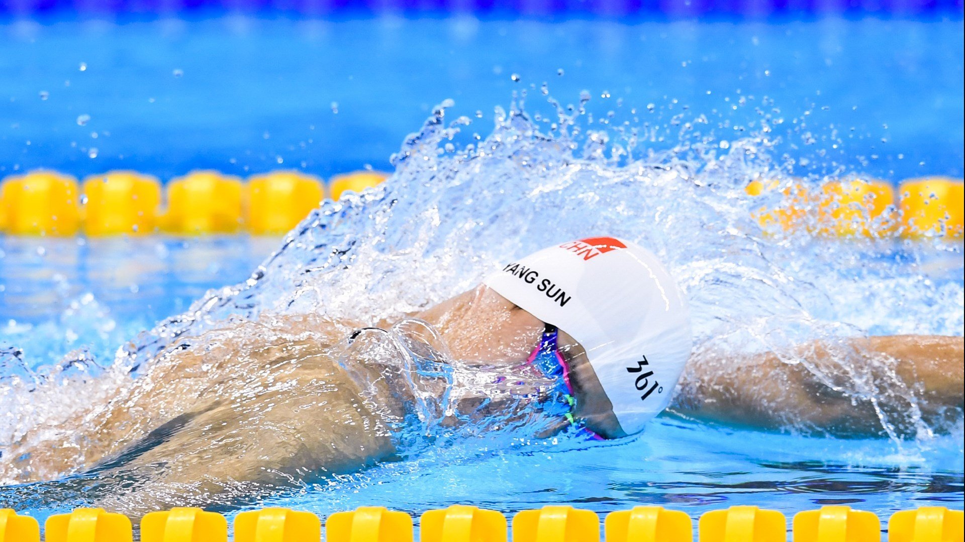 北京队正面击溃勇士,利拉德成为关键先生